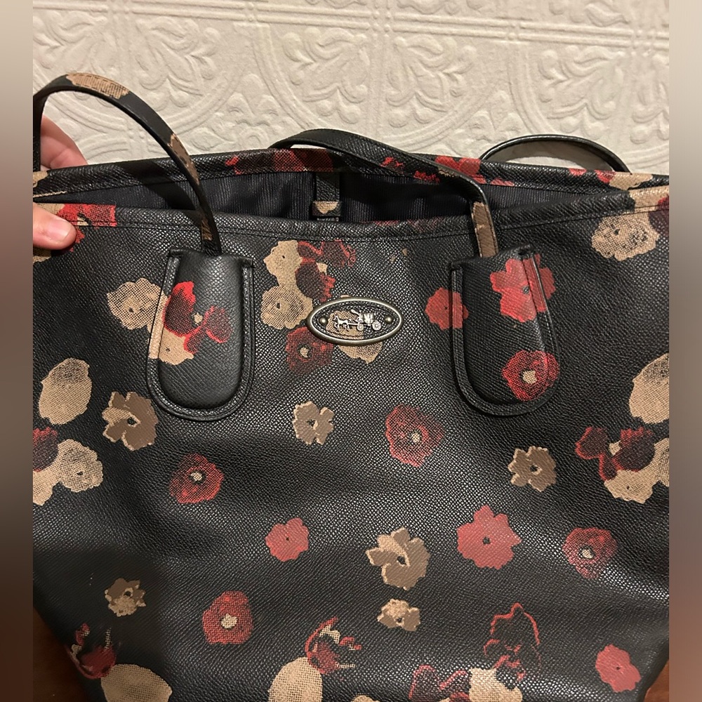COPY - Coach large floral taxi tote and matching wristlet.